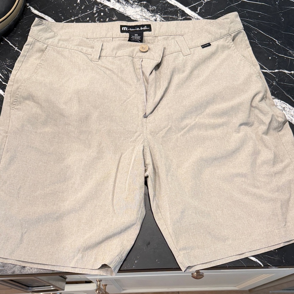 Travis Mathew Men’s Light Beige Flat Front Performance Shorts